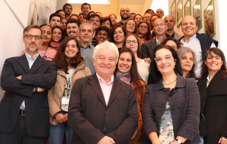 Nobel de Medicina 2001, Sir Paul Nurse visitou os laboratórios do CENIMAT|i3N no dia da NOVA